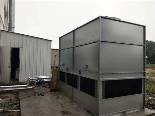 封閉式冷卻塔是否需要裝水箱？(冷卻塔下面還需要水箱嗎)